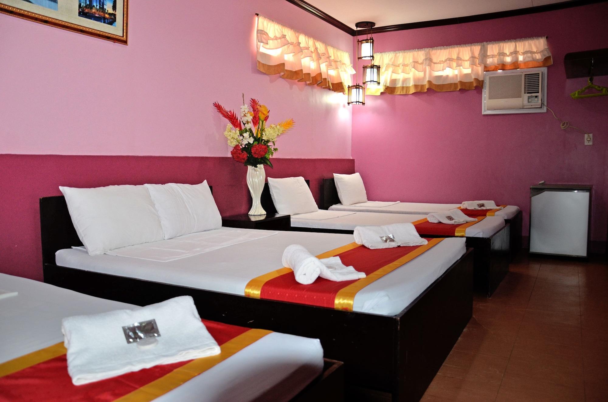 Bed and Breakfast Ysabelle Mansion Puerto Princesa Esterno foto