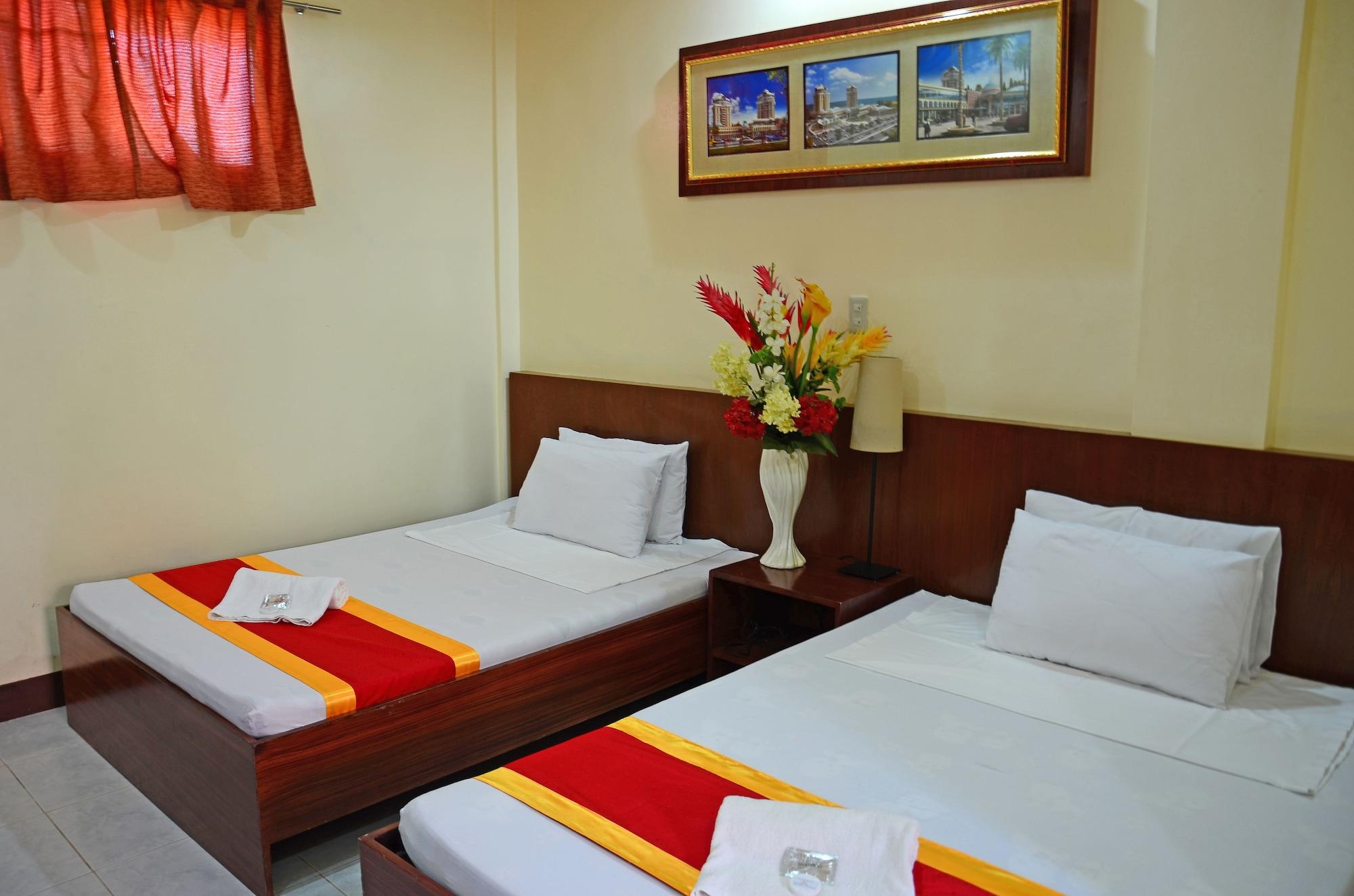 Bed and Breakfast Ysabelle Mansion Puerto Princesa Esterno foto