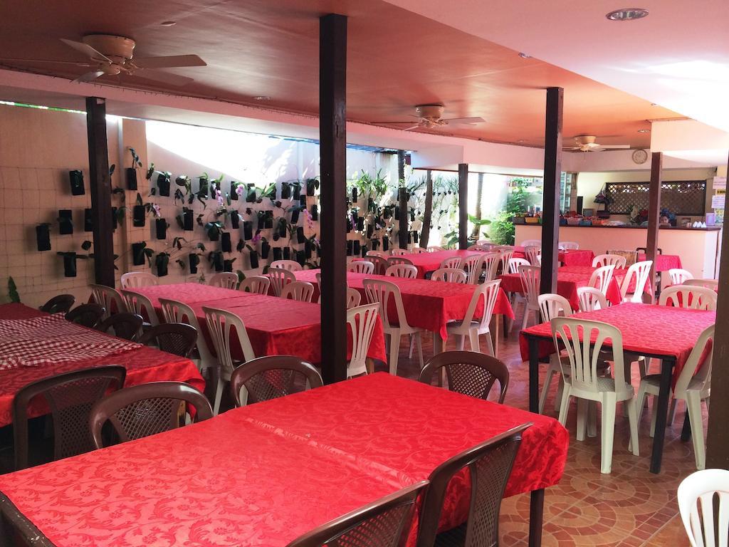 Bed and Breakfast Ysabelle Mansion Puerto Princesa Esterno foto