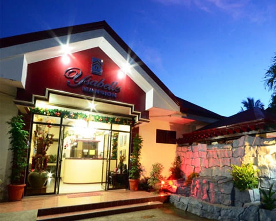 Bed and Breakfast Ysabelle Mansion Puerto Princesa Esterno foto
