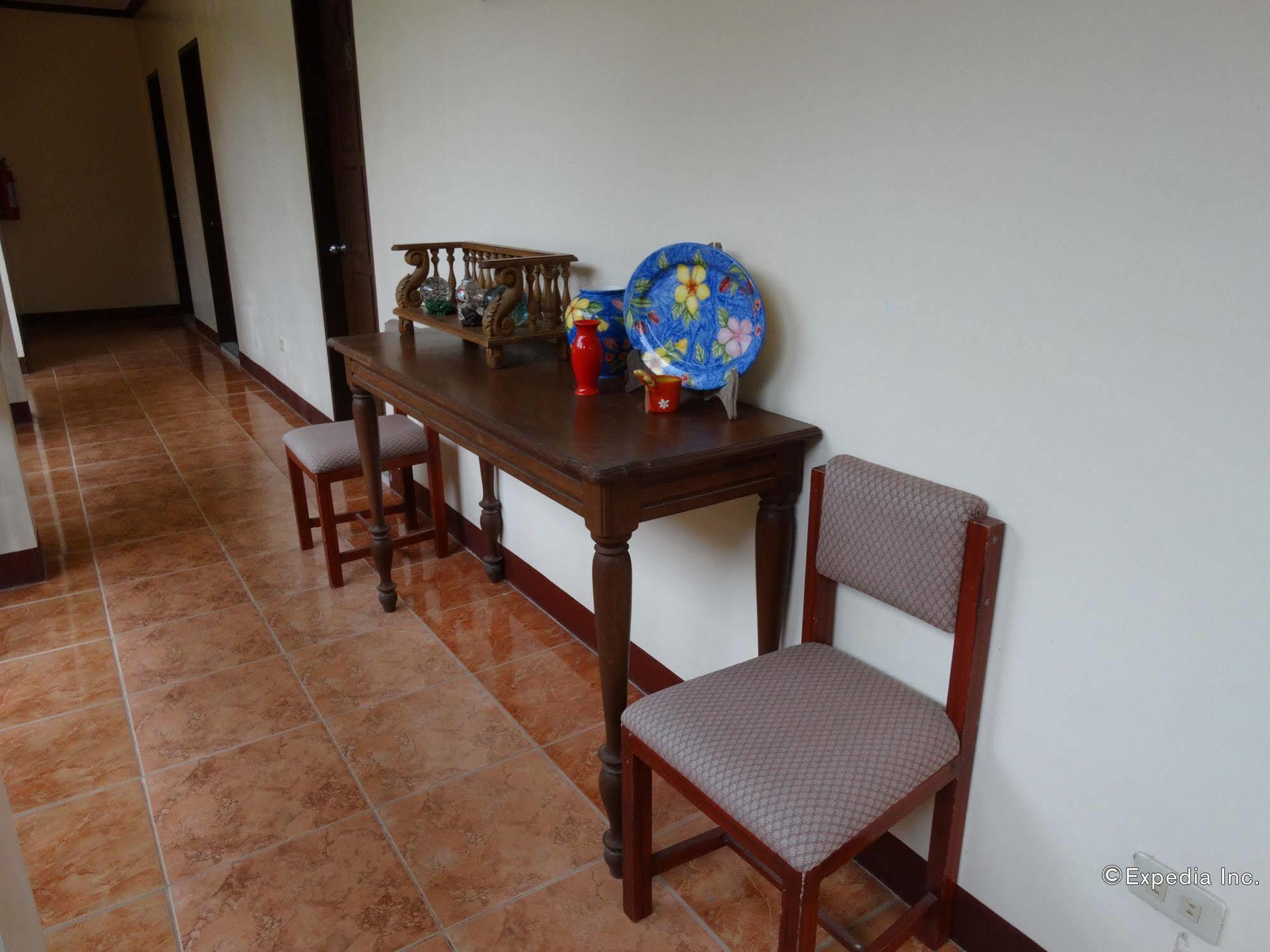 Bed and Breakfast Ysabelle Mansion Puerto Princesa Esterno foto