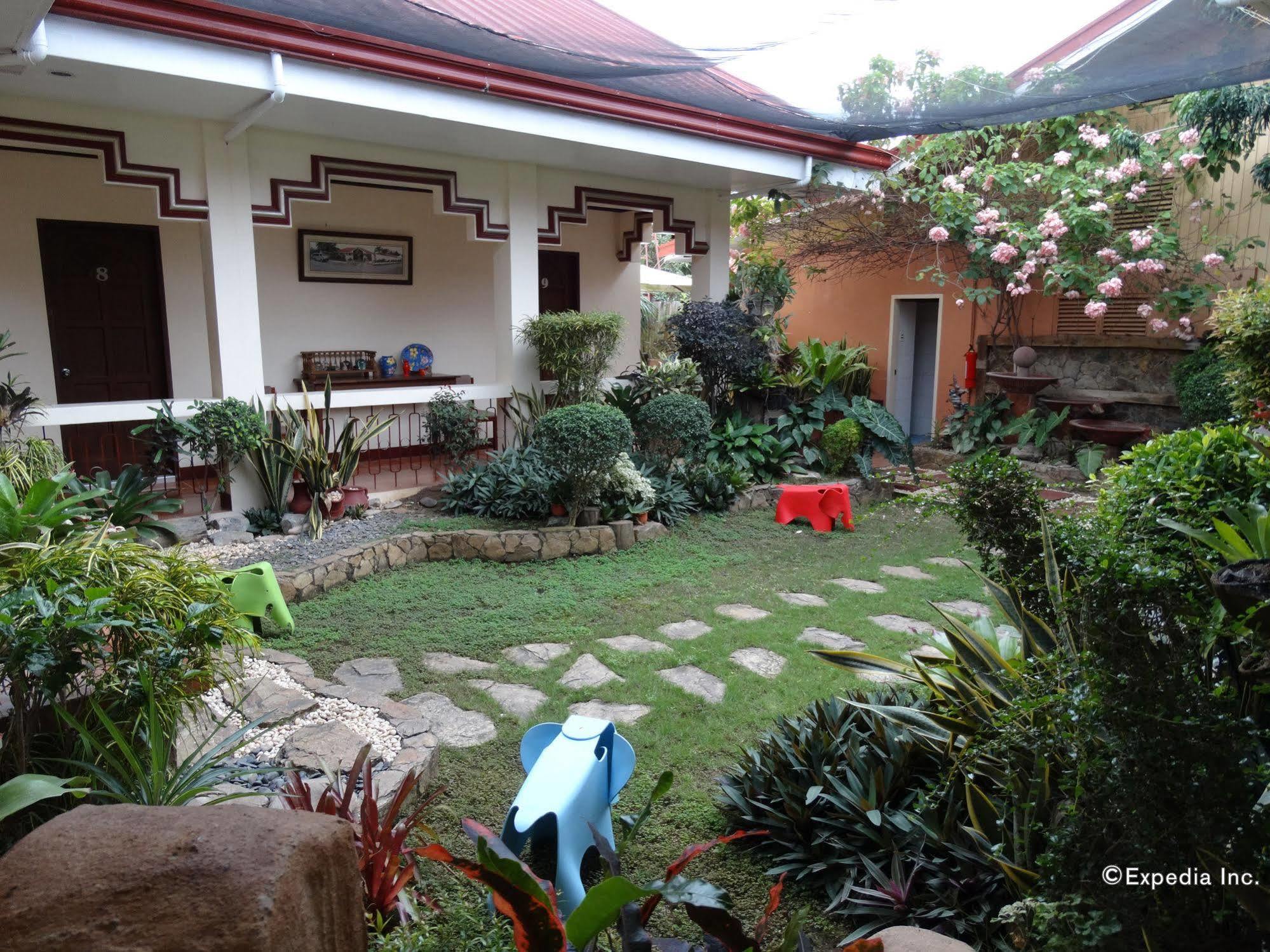 Bed and Breakfast Ysabelle Mansion Puerto Princesa Esterno foto